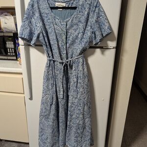 Serengeti  Blue Paisley Maxi Dress.  Cap Sleeves with a tie belt front or back.